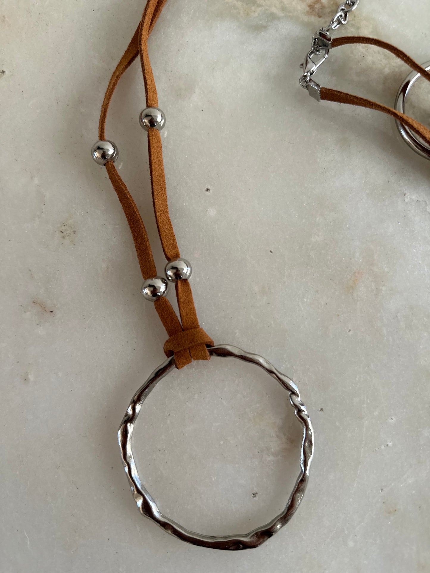 Collar ANA